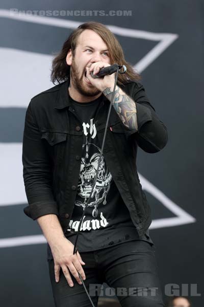BEARTOOTH - 2016-06-10 - PARIS - Hippodrome de Longchamp - Stage 2 - 